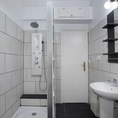 Go Bcn Sicilia Apartment *